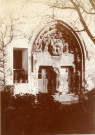 Corbie. Eglise Saint-Etienne : vue de détail du portail