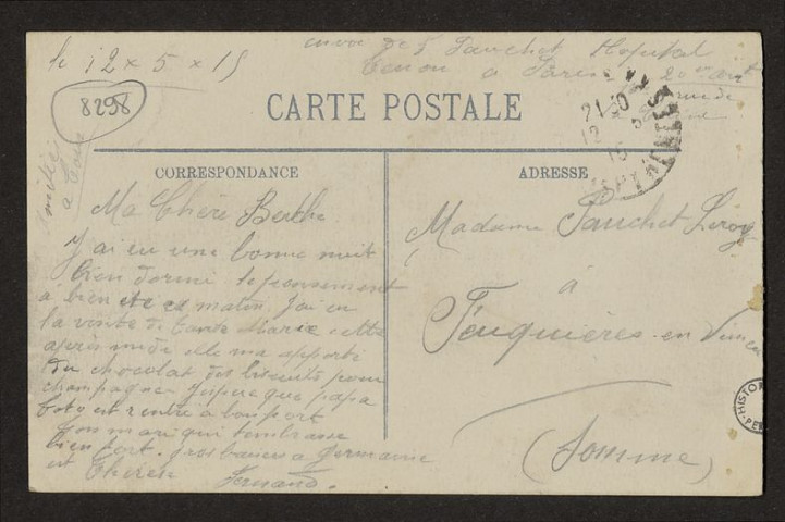 GUERRE 1914-1915. APRES LE PASSAGE DE TROUPES ALLEMANDES. L'INTERIEUR DE L'EGLISE DE BARCY. AFTER THE PASSAGE OF THE GERMEN
