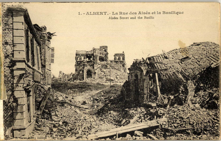 La Somme dévastée. Cartes détachables. Detachables Postcards. R. Caron édit.- Amiens