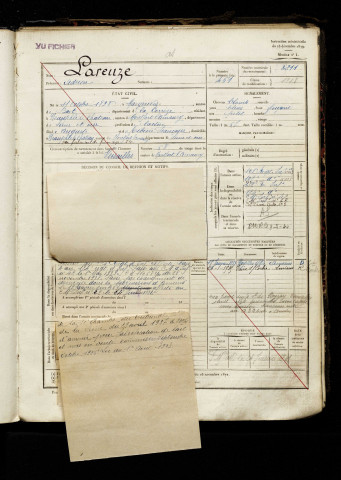 Lareuze, Adrien, né le 11 octobre 1898 à Margerides (Corrèze), classe 1918, matricule n° 2311, Bureau de recrutement d'Amiens