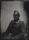 Portrait en buste d'un sous-officier de la Luftwaffe. Unteroffizier (sergent)