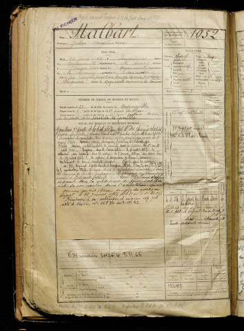 Halbart, Julien Maxime, né le 29 juin 1899 à Feuquières-en-Vimeu (Somme), classe 1919, matricule n° 1052, Bureau de recrutement d'Abbeville