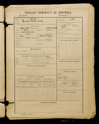Bliot, Herménie Valentin Camille, né le 14 février 1898 à Lamotte-Brebière (Somme), classe 1918, matricule n° 165, Bureau de recrutement d'Amiens