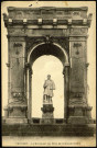 Carte postale intitulée "Proyart. Le monuments aux Morts de la Grande Guerre"