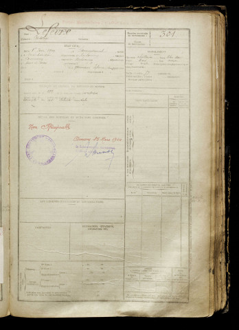Lefèvre, Casimir, né le 01 juin 1900 à Davenescourt (Somme), classe 1920, matricule n° 301, Bureau de recrutement de Péronne