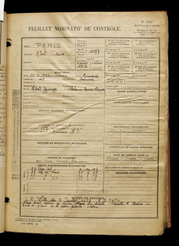 Paris, Abel Octave, né le 11 novembre 1892 à Amiens (Somme), classe 1912, matricule n° 1077, Bureau de recrutement d'Amiens