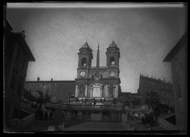 Rome. Escaliers menant à l'église de la Trinité-des-Monts (chiesa della Trinità dei Monti)