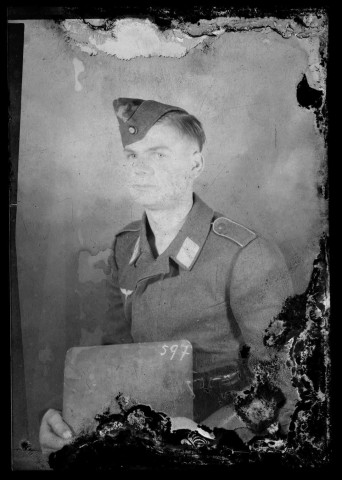 Portrait d'un militaire de rang de la Luftwaffe. Flieger (aviateur)