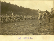 Revue militaire de la 127e Division le 29 mai 1918 à Rupt-en-Woëvre : le défilé et le retour au cantonnement musique en tête