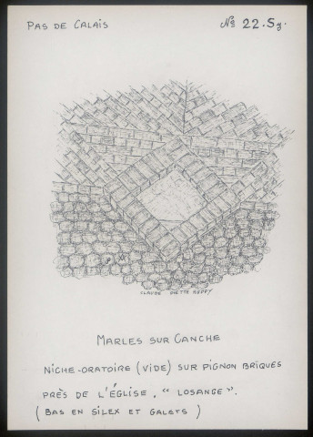 Marles-sur-Canche (Pas-de-Calais) : niche oratoire sur pignon en briques près de l'église - (Reproduction interdite sans autorisation - © Claude Piette)