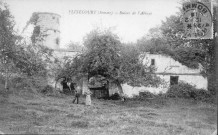 Flixécourt (Somme). Ruines de l'Abbaye