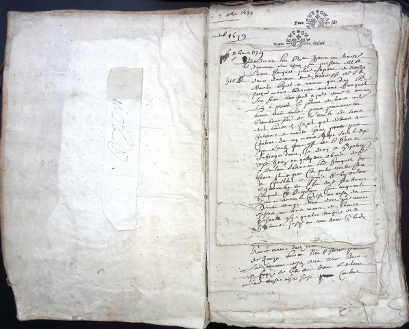 Etude de Me René Chevalier à Amiens (étude n°5). Minutes de l'année 1679