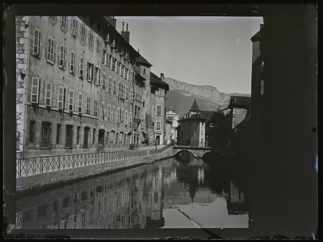 Vue rue à Annecy - juillet 1902