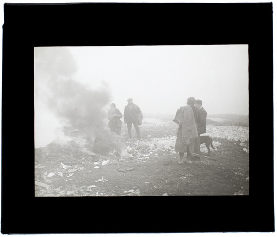 Boulevard Beauvillé - brouillard et fumée - décembre 1932