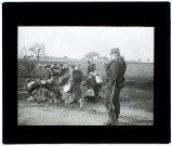 Manoeuvres du service de santé route de Dury - octobre 1902