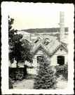 L'usine CALINE Frères et la maison familiale après les bombardements du 17 juin 1944. La libération de Forceville-en-Vimeu (prisonniers allemands). La reconstruction de la maison familiale. La famille Caline réunie à la fin des travaux