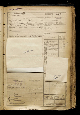 Vaquette, René Adrien, né le 15 avril 1899 à Pys (Somme), classe 1919, matricule n° 673, Bureau de recrutement de Péronne