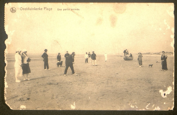 Oostduinkerke plage : une partie de boules animée