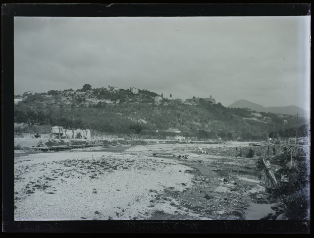 Nice, le Paillon vue d'ensemble - avril 1905