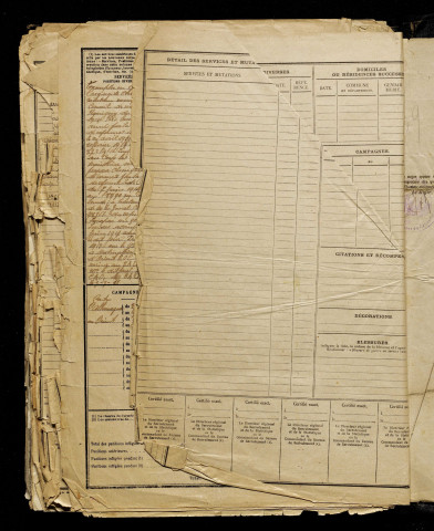 Duboëlle, Raymond Cyprien Albert, né le 16 septembre 1889 à Hescamps (Somme), classe 1909, matricule n° 1431, Bureau de recrutement d'Amiens