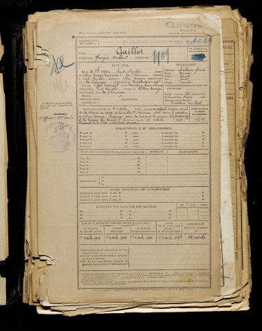 Gaillot, Georges Edouard, né le 21 septembre 1889 à Pont-Noyelles (Somme), classe 1909, matricule n° 1011, Bureau de recrutement d'Amiens
