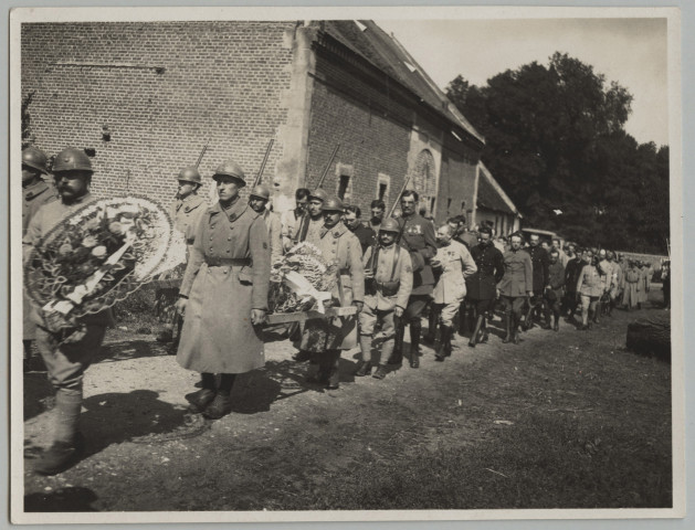 ENTERREMENT DU PILOTE LAMARCHE.13-7-17