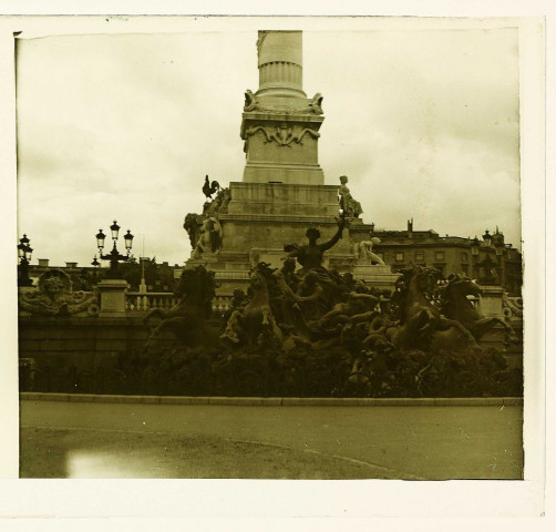 Bordeaux (Gironde). Le monument aux Girondins