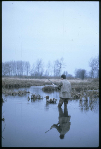 [Chasseur dans les marais]