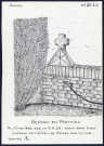 Bernay-en-Ponthieu : curieuse petite croix de pierre - (Reproduction interdite sans autorisation - © Claude Piette)