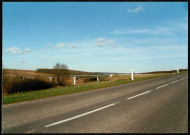 A 1 kilomètre de L'Etoile (Somme), sur la route de La Folie. Panorama : viaduc autoroutier de l'A16