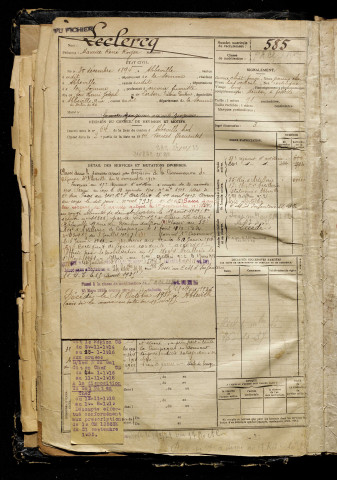 Leclercq, Maurice René Roger, né le 30 décembre 1894 à Abbeville (Somme), classe 1914, matricule n° 585, Bureau de recrutement d'Abbeville