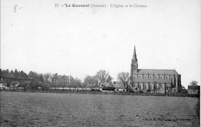 Le Quesnel (Somme). l'église et le Château