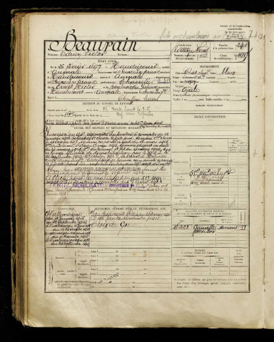 Beaurain, Adrien Victor, né le 26 février 1897 à Haudricourt (Seine-Maritime), classe 1917, matricule n° 1553, Bureau de recrutement d'Amiens