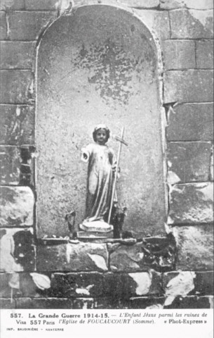 L'enfant Jésus parmi les ruines de l'église