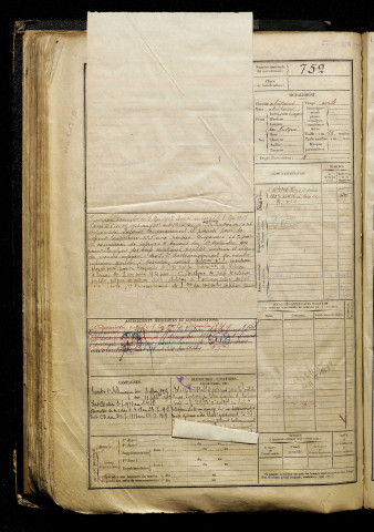 Gilbert, André, né le 21 avril 1898 à Vailly-sur-Aisne (Aisne), classe 1918, matricule n° 752, Bureau de recrutement d'Amiens