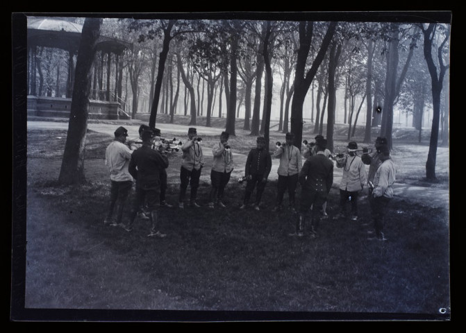 Ecole des trompettes, Hotoie - avril 1914