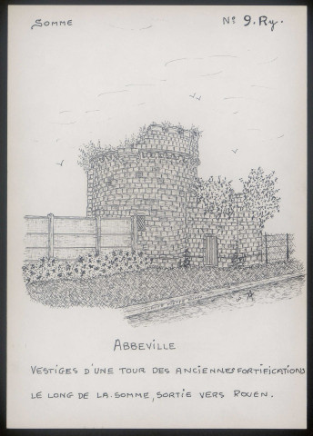 Abbeville : vestiges d'une tour des anciennes fortifications - (Reproduction interdite sans autorisation - © Claude Piette)