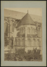 Soissons. Vue extérieure du transept circulaire côté sud