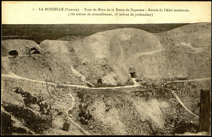 La Boisselle (Somme). Trou de Mine de la Route de Bapaume - Entrée de l'Abri souterrain (180 mètres de circonférence, 18 mètres de profondeur)
