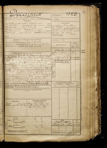 Decayeux, Camille Georges, né le 26 décembre 1897 à Valines (Somme), classe 1917, matricule n° 1329, Bureau de recrutement d'Abbeville