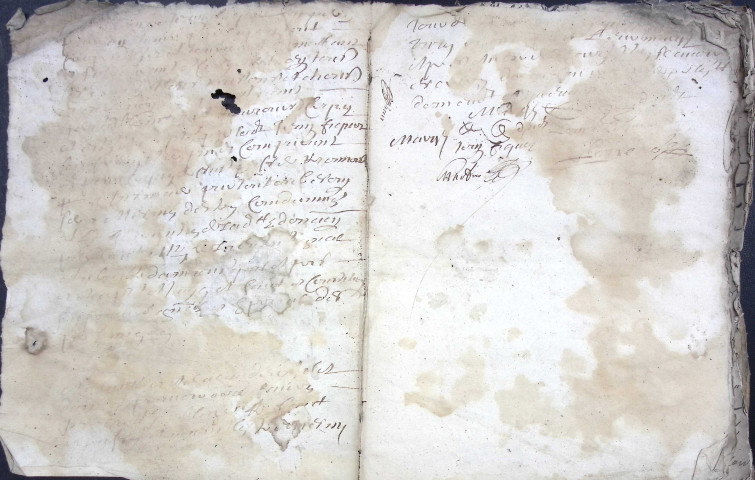 Etude de Me Pierre Lagrene à Amiens (étude n°4). Minutes des années 1690-1692