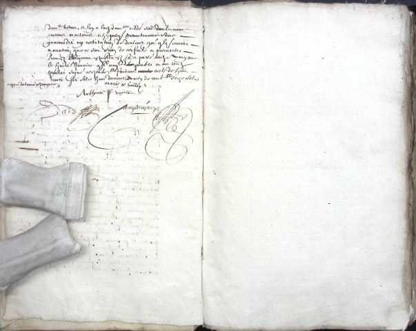 Etude de Me Bénigne Magdelaine à Amiens (étude n°16). Minutes de l'année 1654