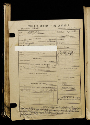 Fréville, Dominique Alexandre, né le 04 août 1883 à Moyenneville (Somme), classe 1903, matricule n° 696, Bureau de recrutement d'Abbeville