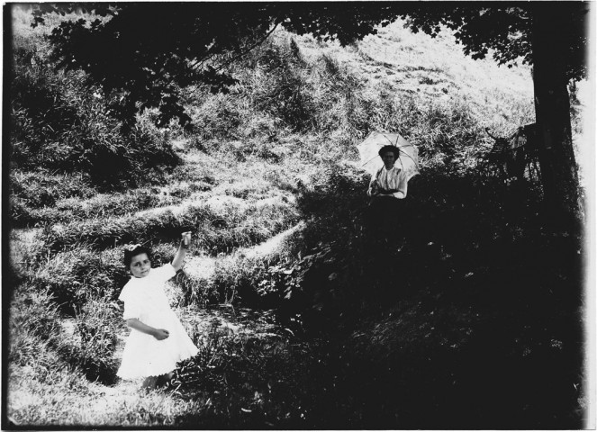 Déjeuner sur l'herbe à la source du Mont Caubert, juin 1910