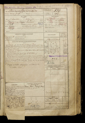 Duneufgermain, Adrien Georges, né le 05 mars 1888 à Bettembos (Somme), classe 1908, matricule n° 833, Bureau de recrutement d'Amiens