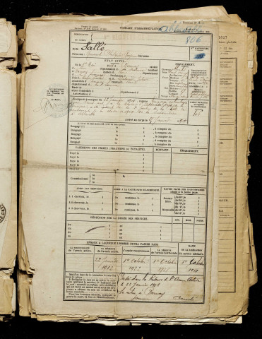 Sallé, Renaud Philippe Raymond, né le 01 mai 1889 à Bernay-en-Ponthieu (Somme), classe 1909, matricule n° 806, Bureau de recrutement d'Abbeville