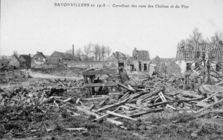 Bayonvillers en 1918 - Carrefour des rues des Cloîtres et du Flot