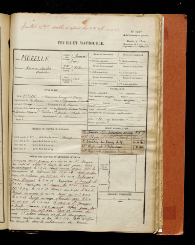 Morelle, Maurice André Ardeche, né le 22 juillet 1892 à Beaucamps-le-Vieux (Somme), classe 1912, matricule n° 704, Bureau de recrutement d'Amiens