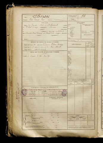 Brisse, Paul Edmond Henri, né le 25 janvier 1892 à Béhencourt (Somme), classe 1912, matricule n° 98, Bureau de recrutement d'Amiens