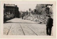 Amiens. La rue des Sergents après les bombardements de 1940